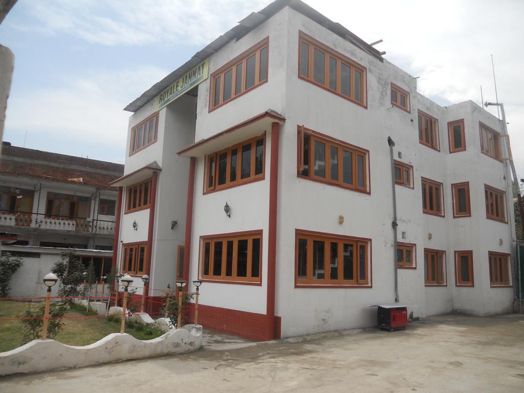 Hotel Royale Jannat Srīnagar 外观 照片