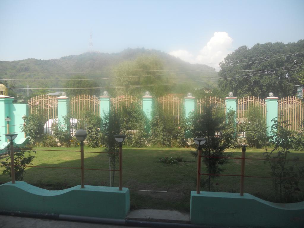 Hotel Royale Jannat Srīnagar 外观 照片