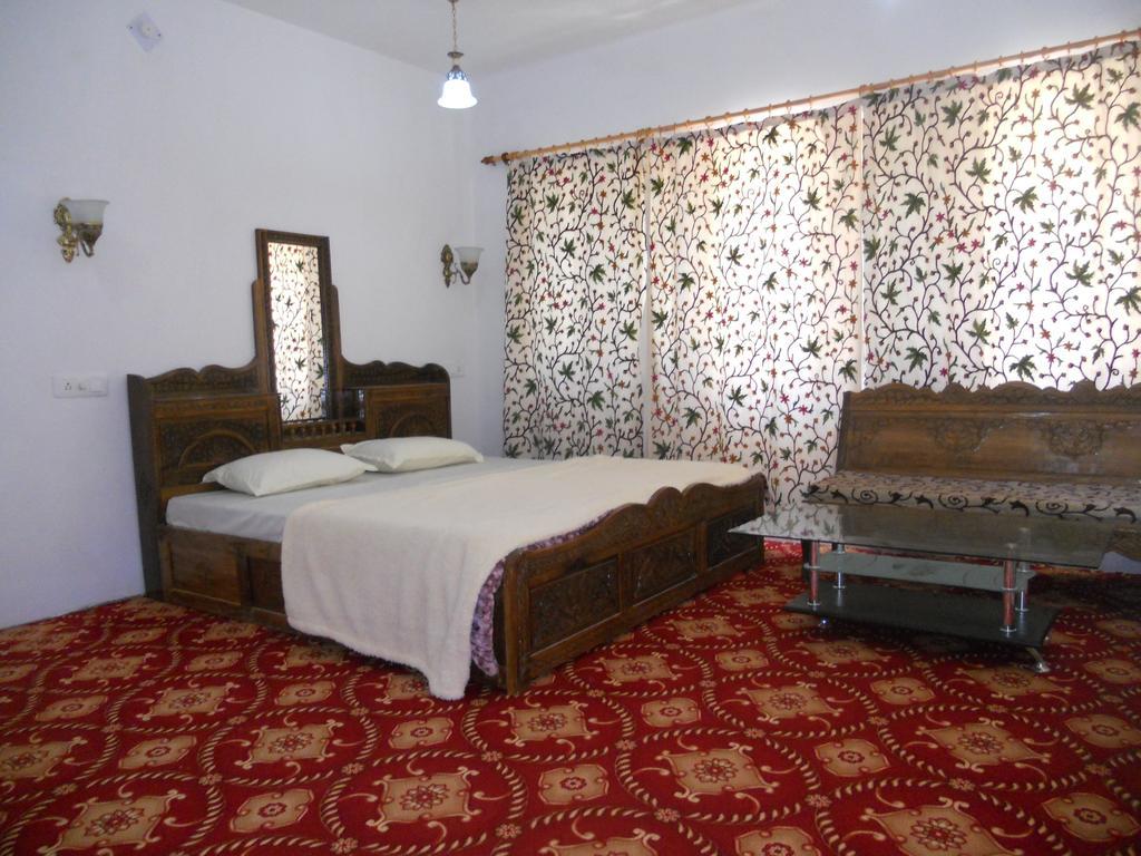 Hotel Royale Jannat Srīnagar 客房 照片