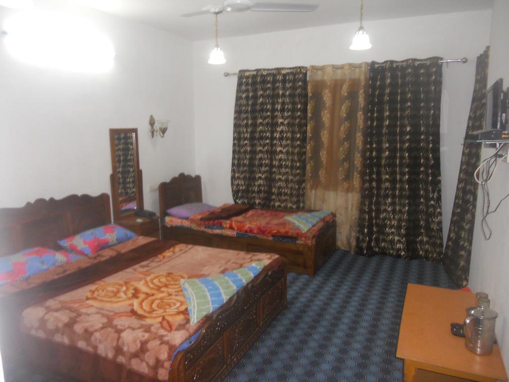 Hotel Royale Jannat Srīnagar 客房 照片